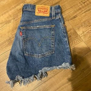 Levi’s 501 shorts